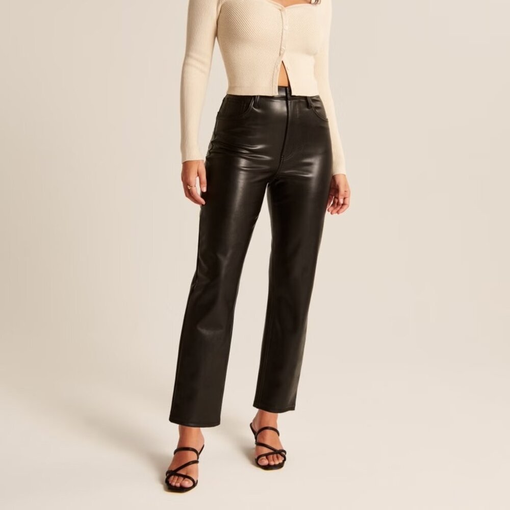 NWT Abercrombie & Fitch Curve Love Ankle Straight Vegan Leather Pant 33 16S
